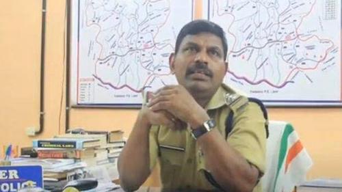 മോഫിയ പർവീണിന്റെ ആത്മഹത്യ; സസ്പെൻഷനിലായിരുന്ന സി.ഐയെ തിരിച്ചെടുത്തു മോഫിയ പർവീണിന്റെ ആത്മഹത്യ; സസ്പെൻഷനിലായിരുന്ന സി.ഐയെ തിരിച്ചെടുത്തു