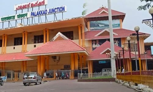 രേഖകളില്ലാതെ ബിഹാറിൽ നിന്നെത്തിയ 23 കുട്ടികളെ സി.ഡബ്ല്യു.സിക്ക് കൈമാറി