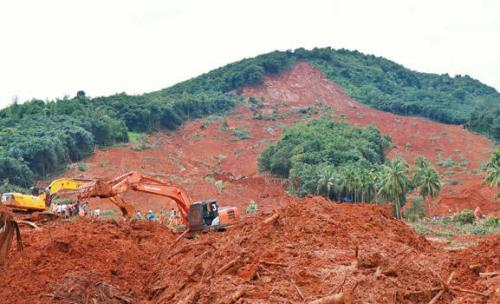 മഴക്കെടുതിയിൽ മരണം 104 ആയി: കവളപ്പാറയിൽ നിന്ന് ഇന്ന് ഏഴ് മൃതദേഹങ്ങൾ കൂടി കണ്ടെടുത്തു   
