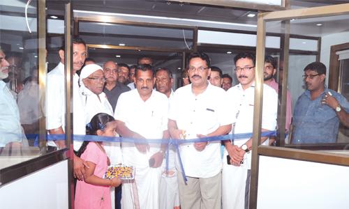 തണൽ ബഹ്റൈൻ ബ്ലോക്ക് സമർപ്പിച്ചു തണൽ ബഹ്റൈൻ ബ്ലോക്ക് സമർപ്പിച്ചു