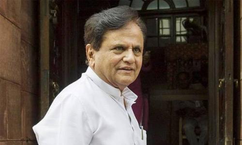 താൻ സോ­ണി­യ ഗാ­ന്ധി­യു­ടെ­ പൊ­ളി­റ്റി­ക്കൽ സെ­ക്രട്ടറി­യല്ലെ­ന്ന് അഹമ്മദ് പട്ടേ­ൽ