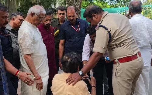മരണപ്പാച്ചിലിൽ ഗവർണർ വണ്ടി നിർത്തി; വഴിയാത്രക്കാരന് രക്ഷകനായി രാജേന്ദ്ര അർലേക്കർ
