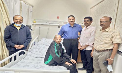 ഗുരുതര രോഗം മൂലം സൽമാനിയ ആശുപത്രിയിൽ ചികിത്സയിലായിരുന്ന ഹൈദരാബാദ് സ്വദേശിയെ നാട്ടിലെത്തിച്ചു