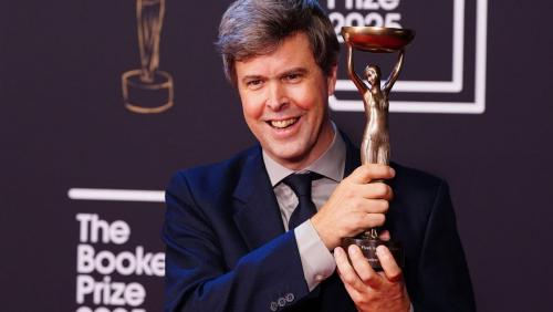 2025-ലെ ബുക്കര്‍ പുരസ്‌കാരം ഡേവിഡ് സൊല്ലോയ്ക്ക്
