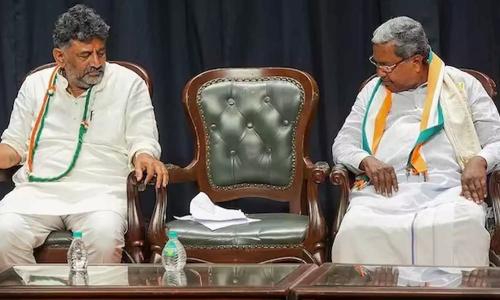 കർണാടക കോൺഗ്രസിൽ തർക്കം രൂക്ഷം; ഹൈക്കമാൻഡ് വിളിച്ചിട്ടില്ലെന്ന് സിദ്ധരാമയ്യ