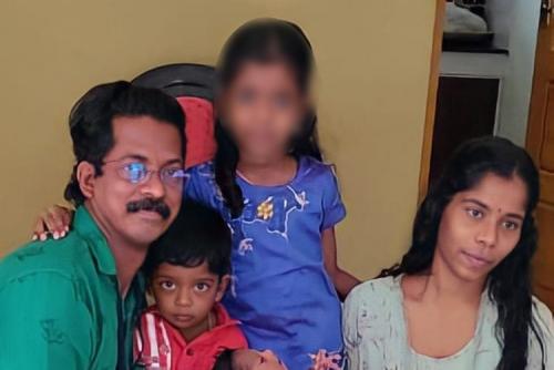 കൊല്ലത്ത് അഞ്ചംഗകുടുംബം ആത്മഹത്യയ്ക്ക് ശ്രമിച്ചു: രണ്ടുകുട്ടികളും ഗൃഹനാഥയും മരിച്ചു