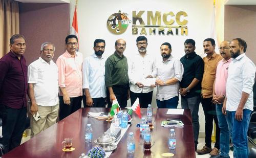 മനാമ സൂഖ് അഗ്നിബാധ: ആശ്വാസമായി കെഎംസിസിയുടെ സഹായധനം
