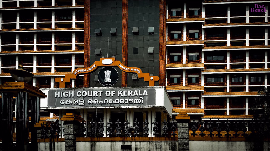 എസ്ഡിപിഐയും പോപ്പുലർ ഫ്രണ്ടും തീവ്രവാദ സംഘടനകളെന്ന് ഹൈക്കോടതി എസ്ഡിപിഐയും പോപ്പുലർ ഫ്രണ്ടും തീവ്രവാദ സംഘടനകളെന്ന് ഹൈക്കോടതി