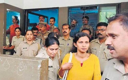 എല്ലാ തെളിവുകളും ലഭിച്ചു; വിദ്യയെ ഇനി കസ്റ്റഡിയിൽ വേണ്ടെന്ന് പോലീസ്