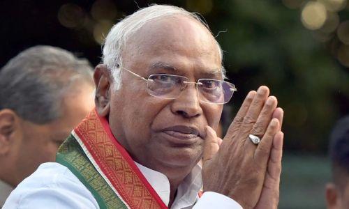 കോണ്ഗ്രസിന് വോട്ട് ചെയ്താലും ഇല്ലെങ്കിലും തന്റെ സംസ്കാരത്തിനെങ്കിലും പങ്കെടുക്കണമെന്ന് ഖാര്ഗെ കോണ്ഗ്രസിന് വോട്ട് ചെയ്താലും ഇല്ലെങ്കിലും തന്റെ സംസ്കാരത്തിനെങ്കിലും പങ്കെടുക്കണമെന്ന് ഖാര്ഗെ