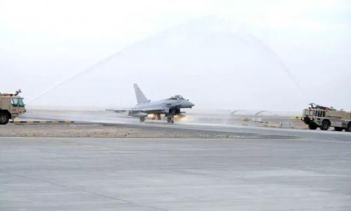 കുവൈത്തിൽ സൈന്യത്തിന് കരുത്തേകാൻ രണ്ട് യൂറോഫൈറ്റർ ടൈഫൂൺ കൂടി എത്തി