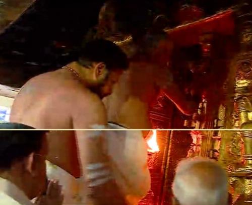 നട തുറന്നു; ശബരിമലയില്‍ വന്‍ ഭക്തജനത്തിരക്ക്