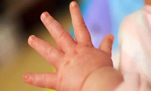 കൊച്ചിയിലെ തട്ടുകട പരിസരത്ത് ചോരക്കുഞ്ഞിനെ ഉപേക്ഷിച്ച നിലയിൽ കണ്ടെത്തി; നടുക്കം മാറാതെ നഗരം!