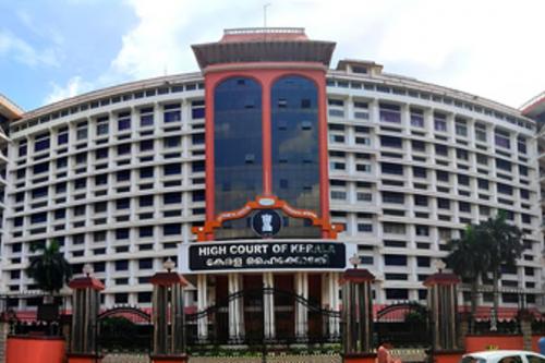 വഖഫ് ബോര്‍ഡിന് തിരിച്ചടി; പ്രവര്‍ത്തനം താല്‍ക്കാലികമായി മരവിപ്പിച്ച് ഹൈക്കോടതി