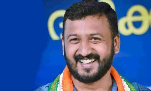 എല്ലാ കേസുകളിലും ജാമ്യം; രാഹുല് മാങ്കൂട്ടത്തില് പുറത്തേക്ക് എല്ലാ കേസുകളിലും ജാമ്യം; രാഹുല് മാങ്കൂട്ടത്തില് പുറത്തേക്ക്