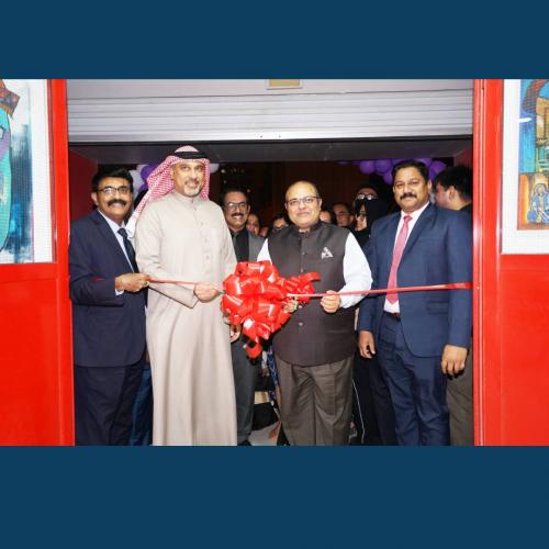 വിഷ്വൽ ട്രാൻസ്ലേഷൻ ആർട്ട് എക്സിബിഷന് തുടക്കമായി വിഷ്വൽ ട്രാൻസ്ലേഷൻ ആർട്ട് എക്സിബിഷന് തുടക്കമായി