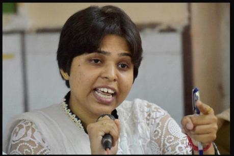 ശനിയാഴ്ച ശബരിമലയിലെത്തും'; സുരക്ഷ ആവശ്യപ്പെട്ട് തൃപ്തി ദേശായി