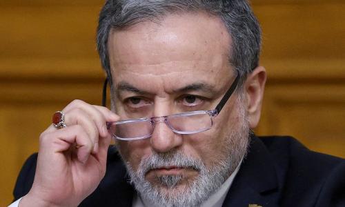 ഗൾഫ് രാജ്യങ്ങളോട് ശത്രുതയില്ല; തിരിച്ചടി യുഎസ് താവളങ്ങൾക്ക് നേരെയെന്ന് ഇറാൻ