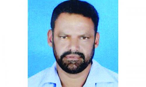 ദുബൈയിൽ ട്രെയിലർ ഇടിച്ച് മലയാളിക്ക് ദാരുണാന്ത്യം ദുബൈയിൽ ട്രെയിലർ ഇടിച്ച് മലയാളിക്ക് ദാരുണാന്ത്യം