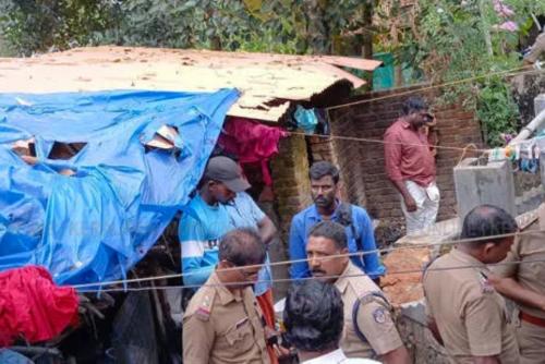 ബാലരാമപുരത്ത് വീട്ടിൽ ഉറങ്ങി കിടന്ന രണ്ടുവയസുകാരിയെ കൊലപ്പെടുത്തിയത് അമ്മാവൻ? ബാലരാമപുരത്ത് വീട്ടിൽ ഉറങ്ങി കിടന്ന രണ്ടുവയസുകാരിയെ കൊലപ്പെടുത്തിയത് അമ്മാവൻ?