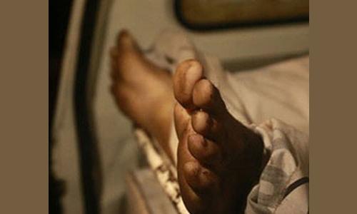 സ്കൂളിന്റെ മൂത്രപുരയില് യുവാവ് മരിച്ചനിലയിൽ സ്കൂളിന്റെ മൂത്രപുരയില് യുവാവ് മരിച്ചനിലയിൽ