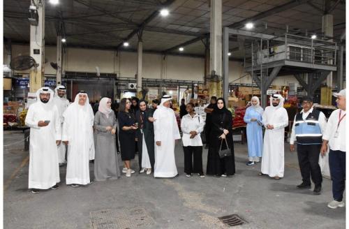 വികസനത്തിനൊരുങ്ങി മനാമ സെൻട്രൽ മാർക്കറ്റ്; ഉന്നതതല സംഘം സന്ദർശനം നടത്തി