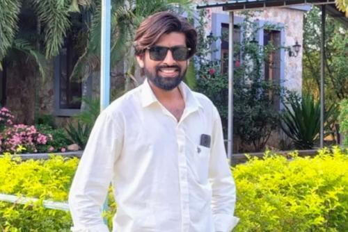 അഹ്മദാബാദ് വിമാനാപകടത്തിന് പിന്നാലെ കാണാതായ ഗുജറാത്തി സംവിധായകന്റെ മരണം ഔദ്യോഗികമായി സ്ഥിരീകരിച്ചു അഹ്മദാബാദ് വിമാനാപകടത്തിന് പിന്നാലെ കാണാതായ ഗുജറാത്തി സംവിധായകന്റെ മരണം ഔദ്യോഗികമായി സ്ഥിരീകരിച്ചു