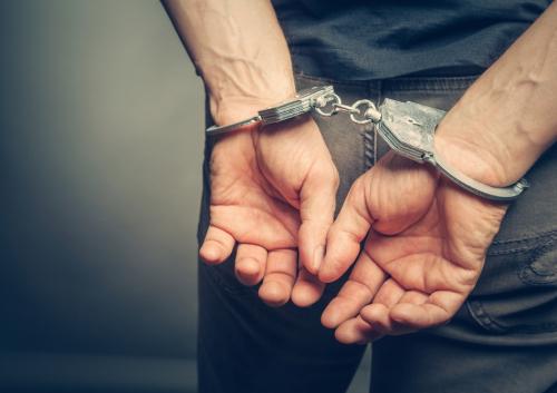 കാമുകിയെ കഴുത്ത് ഞെരിച്ച് കൊലപ്പെടുത്തിയ മാധ്യമപ്രവർ‍ത്തകൻ അറസ്റ്റിൽ