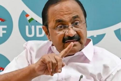 പെണ്‍മക്കള്‍ എന്ന് പറഞ്ഞിട്ടില്ല; മക്കള്‍ക്ക് പകര്‍ന്നു നല്‍കണമെന്നാണ് പറഞ്ഞത്; സ്ത്രീവിരുദ്ധ പരാമര്‍ശം നടത്തിയിട്ടില്ലെന്ന് മുഖ്യമന്ത്രി