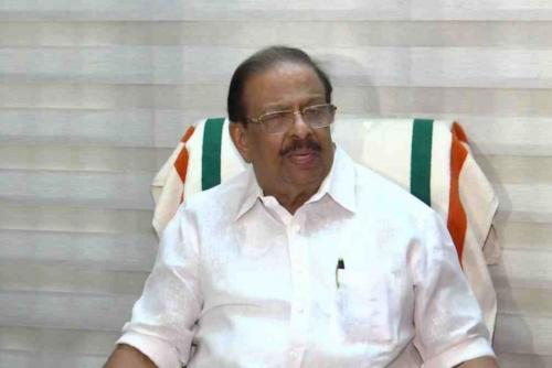 മാറ്റം സംബന്ധിച്ച് രണ്ട് തവണ സംസാരിച്ചിരുന്നു; കെ സുധാകരന്റെ വാദം തള്ളി എഐസിസി മാറ്റം സംബന്ധിച്ച് രണ്ട് തവണ സംസാരിച്ചിരുന്നു; കെ സുധാകരന്റെ വാദം തള്ളി എഐസിസി