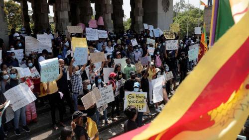 ശ്രീലങ്കയിൽ വീണ്ടും അടിയന്തരാവസ്ഥ പ്രഖ്യാപിച്ചു ശ്രീലങ്കയിൽ വീണ്ടും അടിയന്തരാവസ്ഥ പ്രഖ്യാപിച്ചു