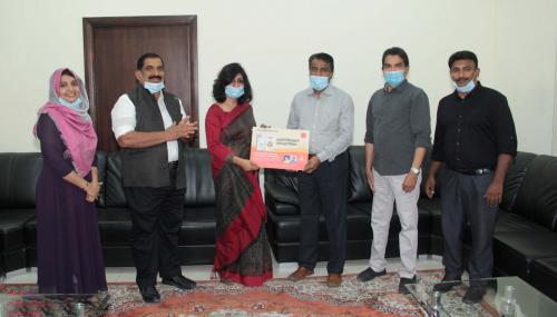 പു­സ്തകത്തി­ന്റെ­ ടൈ­റ്റിൽ പ്രകാ­ശനം നടന്നു­