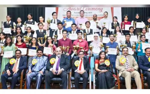 ന്യൂ ഇന്ത്യൻ സ്കൂളിൽ അക്കാദമിക് എക്സലൻസ് അവാർഡ് ദാന ചടങ്ങ് സംഘടിപ്പിച്ചു ന്യൂ ഇന്ത്യൻ സ്കൂളിൽ അക്കാദമിക് എക്സലൻസ് അവാർഡ് ദാന ചടങ്ങ് സംഘടിപ്പിച്ചു