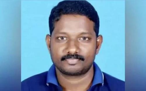 കണ്ണൂരില് ലോറി ഡ്രൈവര് കുത്തേറ്റ് മരിച്ചു കണ്ണൂരില് ലോറി ഡ്രൈവര് കുത്തേറ്റ് മരിച്ചു