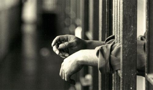 ലഹരിക്കടത്ത്: പ്രതിക്ക് 10 വർഷം തടവും 10,000 ദിനാർ പിഴയും; രണ്ടാമനെ കോടതി വെറുതെ വിട്ടു