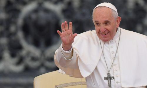 വൈദിക കാപട്യങ്ങൾ ഉപേക്ഷിച്ച് വിശ്വാസികളോട് പുരോഹിതർ കാരുണ്യത്തോടെ പെരുമാറണമെന്ന് ഫ്രാൻസിസ് മാർപാപ്പ