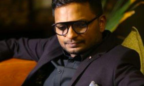 കോഴിക്കോട് പ്രസംഗത്തിനിടെ നിരന്തരം അസഭ്യവാക്കുകൾ പറഞ്ഞ മോട്ടിവേഷനൽ സ്പീക്കറെ സദസ്യർ ഇറക്കിവിട്ടു കോഴിക്കോട് പ്രസംഗത്തിനിടെ നിരന്തരം അസഭ്യവാക്കുകൾ പറഞ്ഞ മോട്ടിവേഷനൽ സ്പീക്കറെ സദസ്യർ ഇറക്കിവിട്ടു