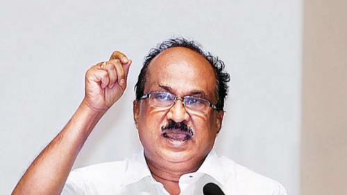 താൻ പാർട്ടിയിൽ ഉണ്ടോ എന്ന് തീരുമാനിക്കേണ്ടത് സുധാകരനല്ല, സോണിയ ഗാന്ധിയുടെ പിന്തുണ തനിക്കുണ്ടെന്ന് കെവി തോമസ് താൻ പാർട്ടിയിൽ ഉണ്ടോ എന്ന് തീരുമാനിക്കേണ്ടത് സുധാകരനല്ല, സോണിയ ഗാന്ധിയുടെ പിന്തുണ തനിക്കുണ്ടെന്ന് കെവി തോമസ്