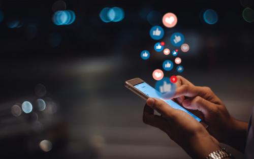 ഇറാൻ ആക്രമണത്തിന്റെ ദൃശ്യങ്ങൾ സോഷ്യൽ മീഡിയയിൽ പങ്കുവെച്ചു; ബഹ്‌റൈനിൽ യുവാവ് അറസ്റ്റിൽ