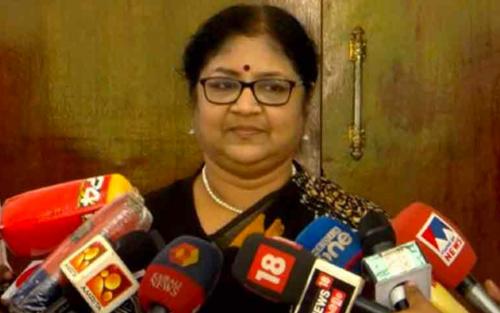 ഉപരിപഠനത്തിന് തടസമില്ല; ടിസി സമർപ്പിക്കാൻ സാവകാശം നൽകും: മന്ത്രി ആർ.ബിന്ദു ഉപരിപഠനത്തിന് തടസമില്ല; ടിസി സമർപ്പിക്കാൻ സാവകാശം നൽകും: മന്ത്രി ആർ.ബിന്ദു