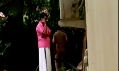 ബിജു രാധാകൃഷ്ണന് വഴിവിട്ട സഹായമൊരുക്കി കേരള പൊലീസ് ബിജു രാധാകൃഷ്ണന് വഴിവിട്ട സഹായമൊരുക്കി കേരള പൊലീസ്