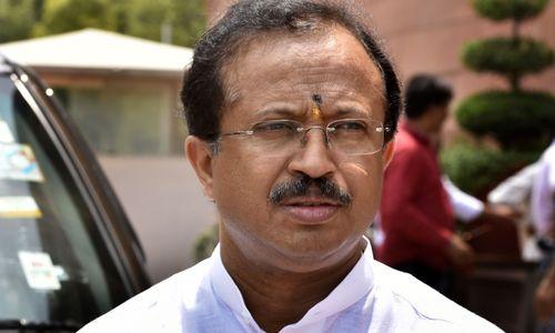 വിഴിഞ്ഞം തുറമുഖ ഉദ്ഘാടനം പിആർ വർക്കാണോയെന്ന് സംശയം'; പിണറായി സർക്കാരിനെതിരെ വി മുരളീധരൻ വിഴിഞ്ഞം തുറമുഖ ഉദ്ഘാടനം പിആർ വർക്കാണോയെന്ന് സംശയം'; പിണറായി സർക്കാരിനെതിരെ വി മുരളീധരൻ