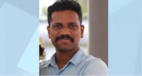 കൊലക്കേസ് പ്രതിയെ തെ​ര​ഞ്ഞു​പോ​യ വ​ള്ളം മ​റി​ഞ്ഞു; പോ​ലീ​സു​കാ​ര​ൻ മ​രി​ച്ചു