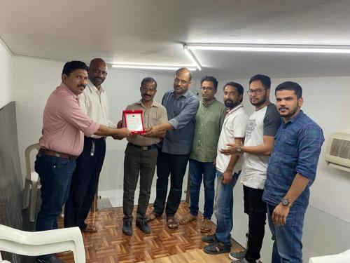 ചാവക്കാട്ടുകാർ ആഗോള സൗഹൃദ കൂട്ടായ്മ ആദരവും യാത്രയയപ്പും നൽകി