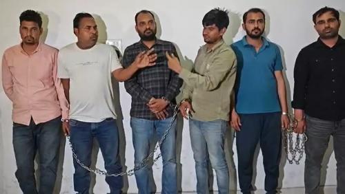 ഷൂസിനുള്ളിൽ ബ്ലൂടൂത്ത്, പുറത്ത് ഉത്തരവുമായി സംഘം; ഗേറ്റ് പരീക്ഷയിൽ കോപ്പിയടി, 6 പേർ അറസ്റ്റിൽ