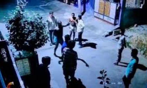 മയക്കുമരുന്നു വേട്ടയ്ക്കിടെ പോലീസിനെ ആക്രമിച്ച് ആഫ്രിക്കൻ യുവാക്കൾ മയക്കുമരുന്നു വേട്ടയ്ക്കിടെ പോലീസിനെ ആക്രമിച്ച് ആഫ്രിക്കൻ യുവാക്കൾ