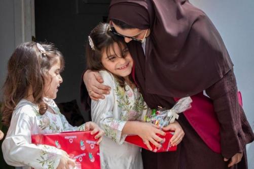 കുരുന്നുകൾക്ക് പെരുന്നാൾ സമ്മാനവുമായി 'ഷീം അൽ ഖൈർ'; 200-ലധികം കുട്ടികൾക്ക് വീട്ടിലെത്തി സമ്മാനങ്ങൾ നൽകും