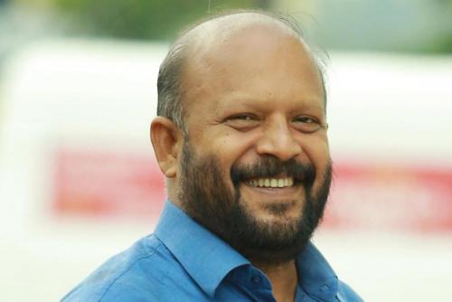 തൃ​ശൂ​ർ പൂ​രം മു​ട​ങ്ങി​ല്ലെ​ന്ന് മ​ന്ത്രി വി.​എ​സ് സു​നി​ൽകു​മാ​ർ