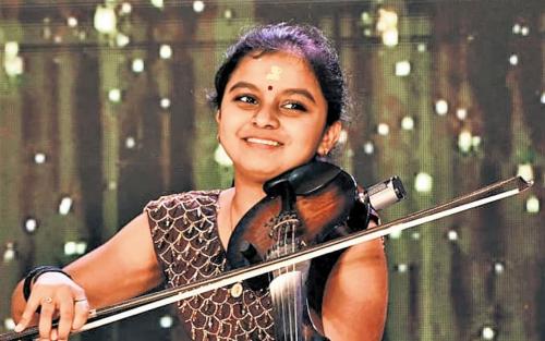 വയലിൻ വിസ്മയം തീർക്കാൻ ഗംഗ ശശിധരൻ ബഹ്‌റൈൻ കേരളീയ സമാജത്തിൽ; സംഗീതാവതരണം സെപ്റ്റംബർ 10-ന്