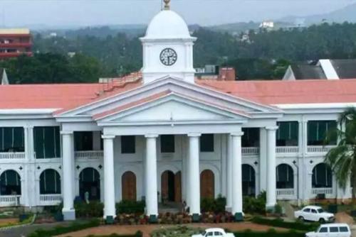 മുഖ്യമന്ത്രിയുടെ പ്രസ് സെക്രട്ടറി പി.എം. മനോജിനെ പി.ആർ.ഡി ചുമതലയിൽ നിന്ന് ഒഴിവാക്കി മുഖ്യമന്ത്രിയുടെ പ്രസ് സെക്രട്ടറി പി.എം. മനോജിനെ പി.ആർ.ഡി ചുമതലയിൽ നിന്ന് ഒഴിവാക്കി